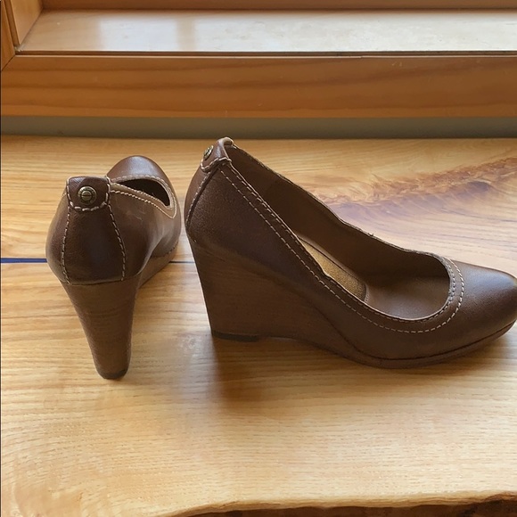 Calvin Klein leather wedges + gift 🎁 - Picture 3 of 5